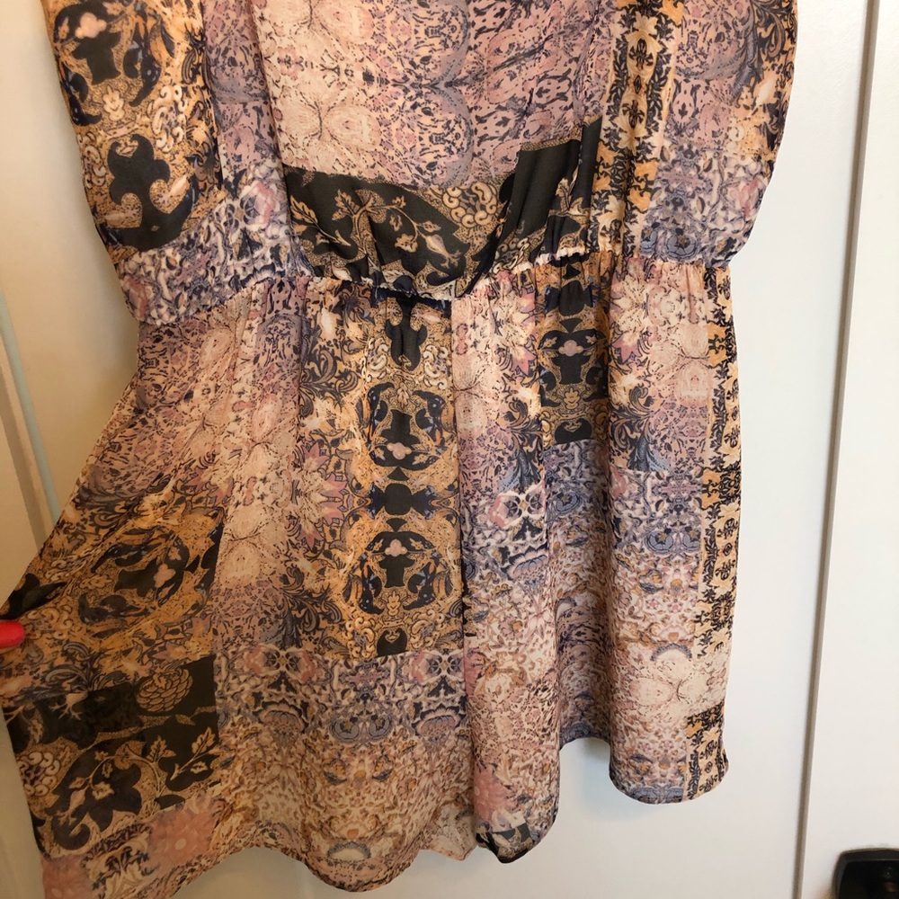 BCBGeneration pattern romper - Picture 5 of 5